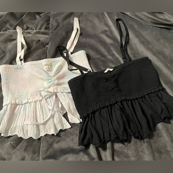 ❌SOLD Aritzia tops bundle - Picture 1 of 1